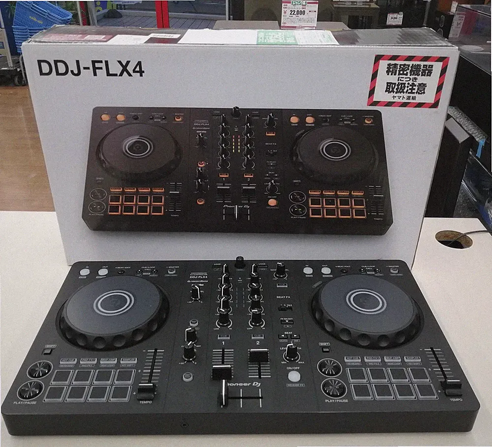PIONEER DDJ-FLX4 Rekordbox Serato DJ Controller Smart Fader Beginner Used