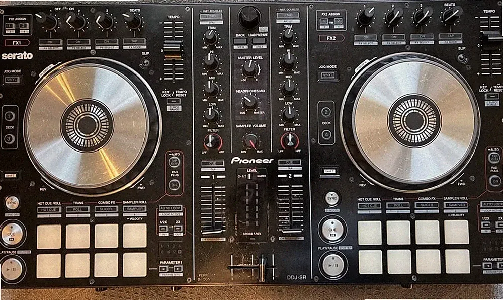 Pioneer DDJ-SR Digital DJ Controller Serato Compatible Tested Working Used