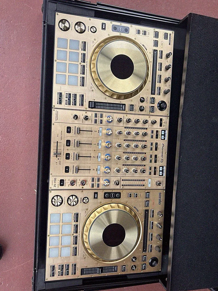 Pioneer DDJ SZ Limited Gold Edition #216/1000 Dj Controller Serato