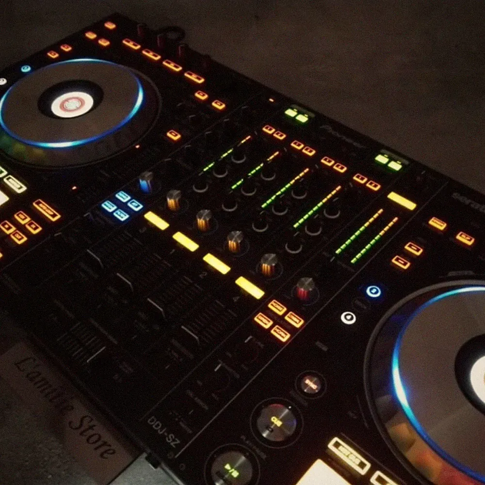 Pioneer DDJ-SZ Professional DJ Controller Serato 4-Channel 4ch DDJSZ Flagship JP