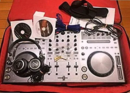 Pioneer DDJ-T1 TRAKTOR DJ Controller MIDI Used Tested Working