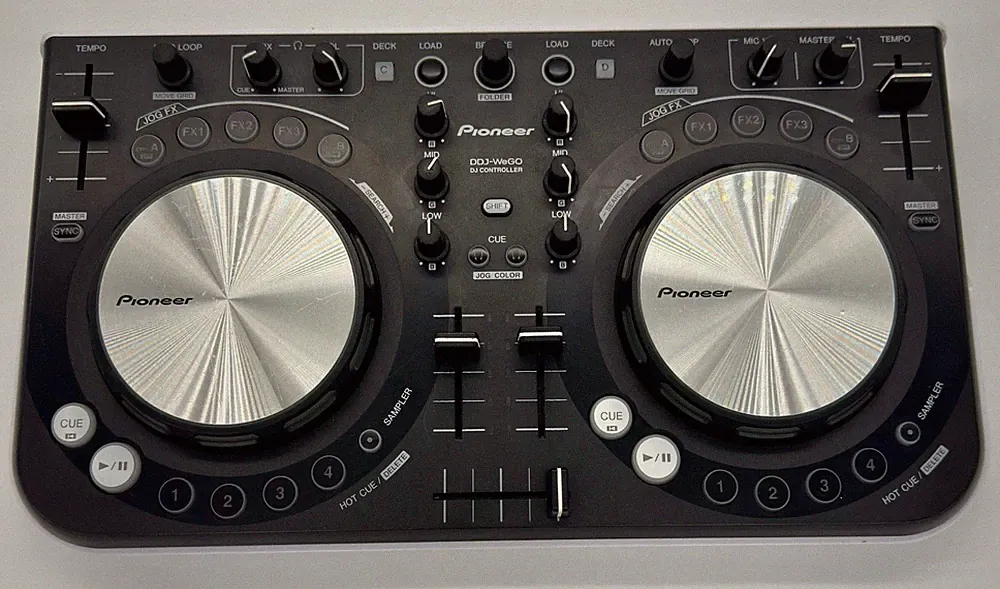 Pioneer DDJ-WeGO Digital DJ Controller Dual Deck Tested, White with USB MIDI
