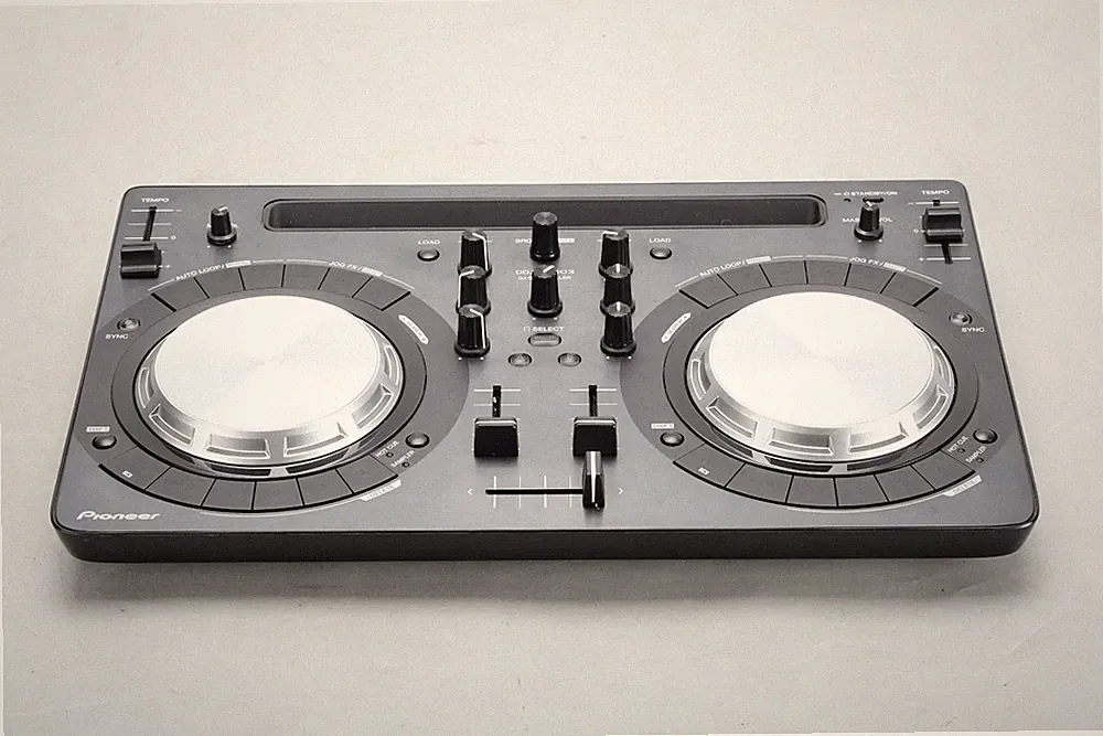 Pioneer DDJ-WEGO3 DJ Controller DDJ-WEGO3-K
