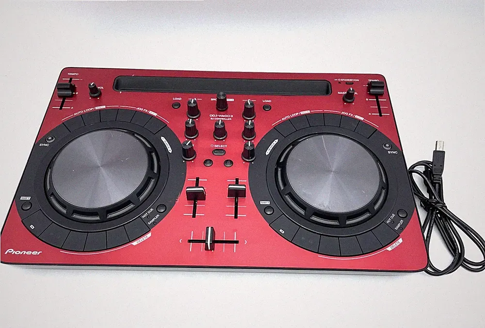 Pioneer DDJ-WeGO3-R DJ Controller Limited Edition Red Tested with USB Cable