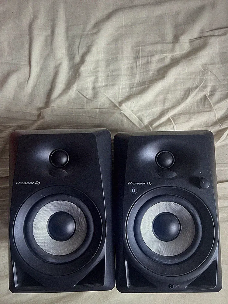 Pioneer DJ 4" Active Monitor Speaker Bluetooth DM-40BT