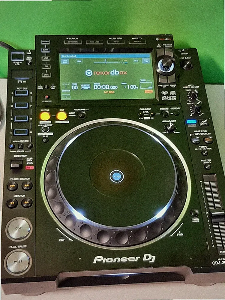 Pioneer DJ CDJ-2000NXS2 Professional DJ Multi Player Black rekordbox