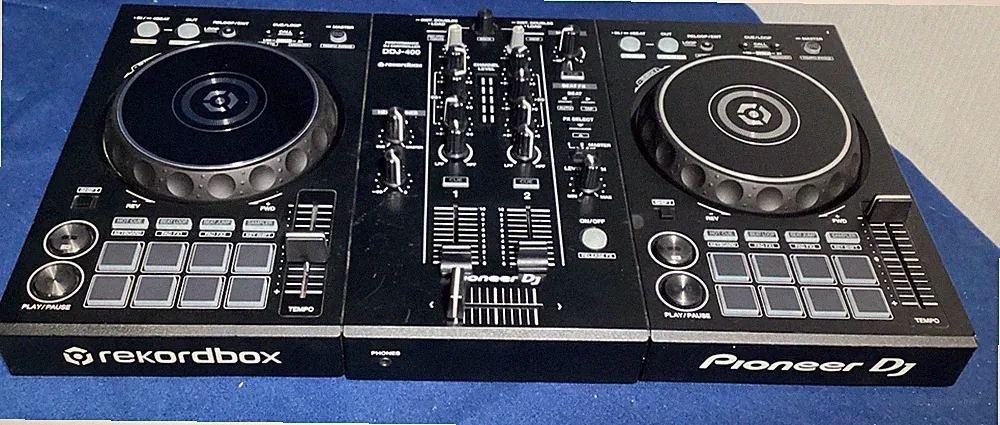 Pioneer DJ DDJ-400 rekordbox 2 Channel Performance DJ Controller Mixer Black