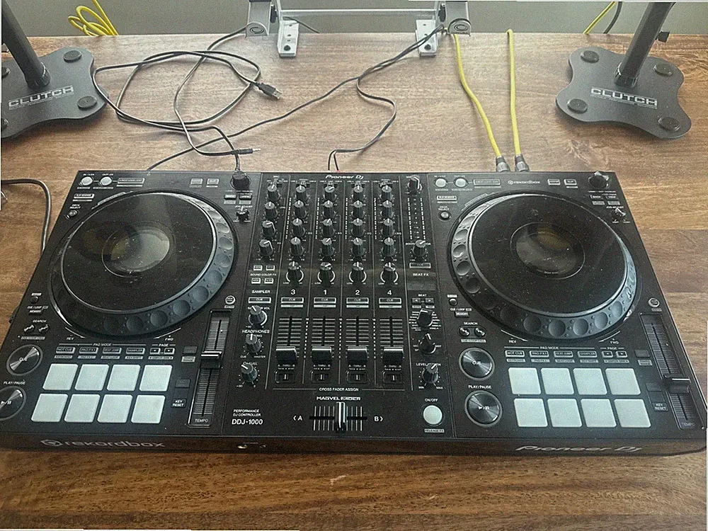 Pioneer DJ DDJ-FLX10 4-Channel DJ Controller