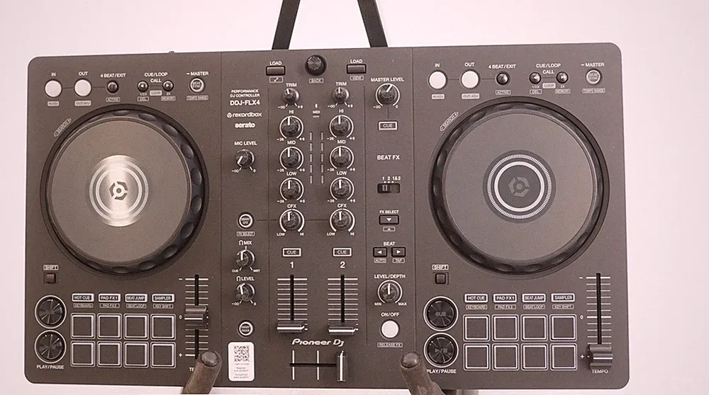 Pioneer DJ DDJ-FLX4 2-Deck DJ Controller for Rekordbox and Serato DJ