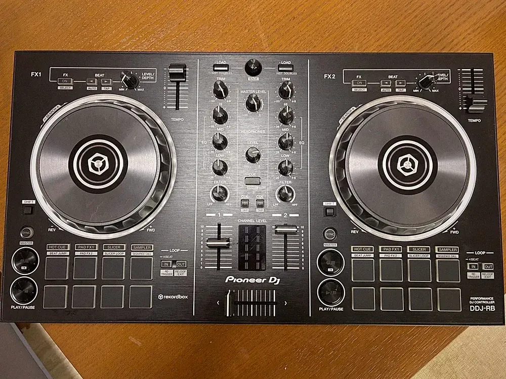 Pioneer DJ DDJ-RB rekordbox 2-Channel 2-Deck DJ Controller w/ USB Cable Tested