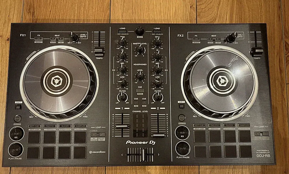 Pioneer DJ DDJ-RB USB DJ Controller for Rekordbox Performance Black Used