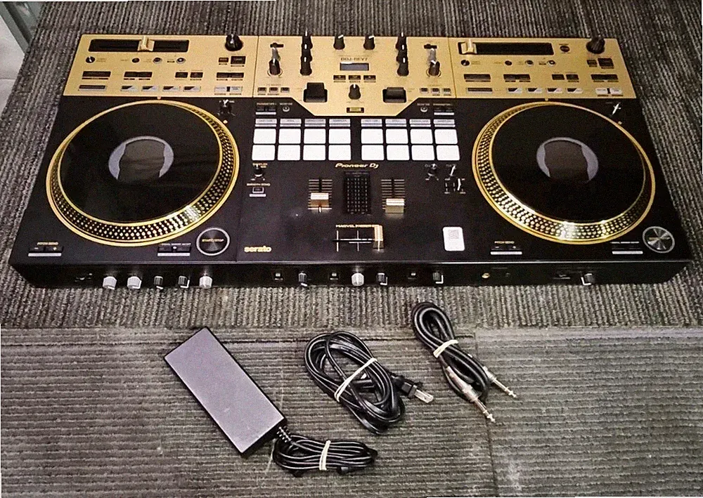 Pioneer DJ DDJ-REV7-N Scratch-Style 2-Channel Professional DJ Controller - READ