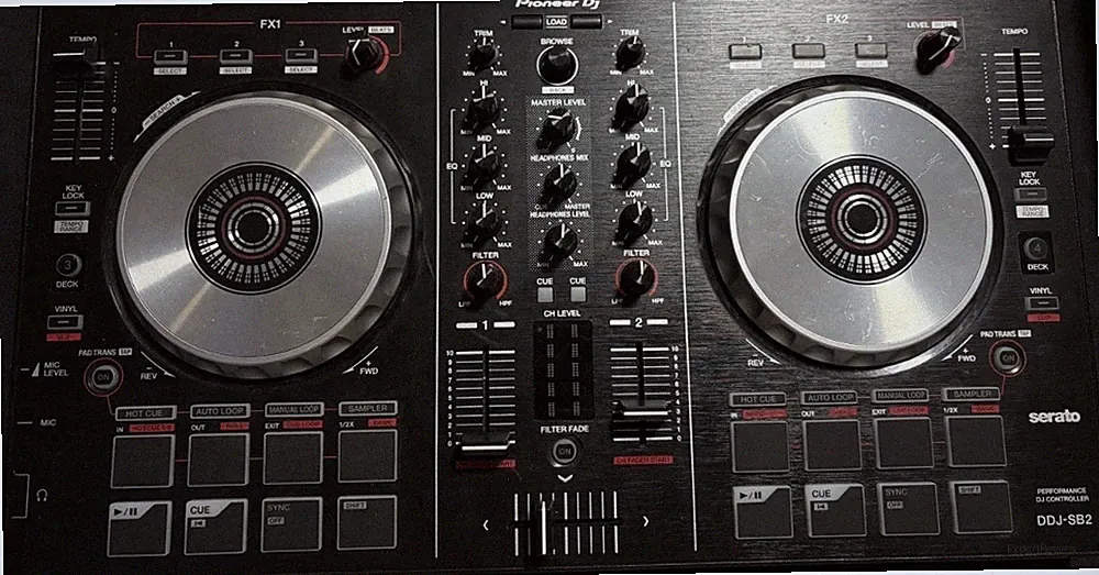 Pioneer DJ DDJ-SB2 Serato 2-Deck Controller, Sampler, Key Lock, Mic In, Black
