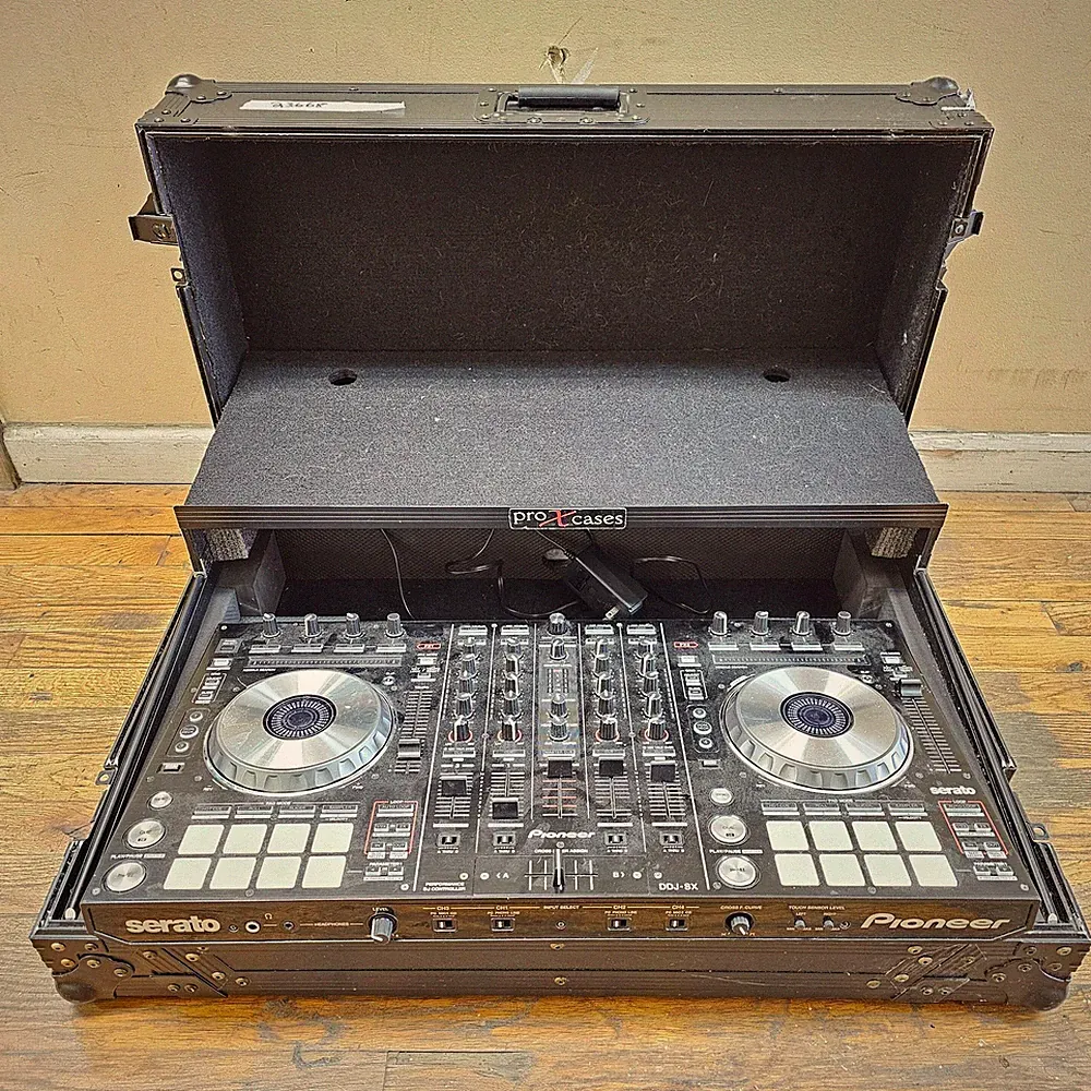 Pioneer DJ DDJ-SX 4-Channel DJ Controller with Hard Case