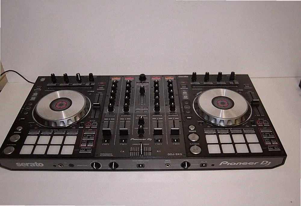 Pioneer DJ DDJ‑SX3 Serato DJ Pro Controller 4‑Channel Dual L@@K!!
