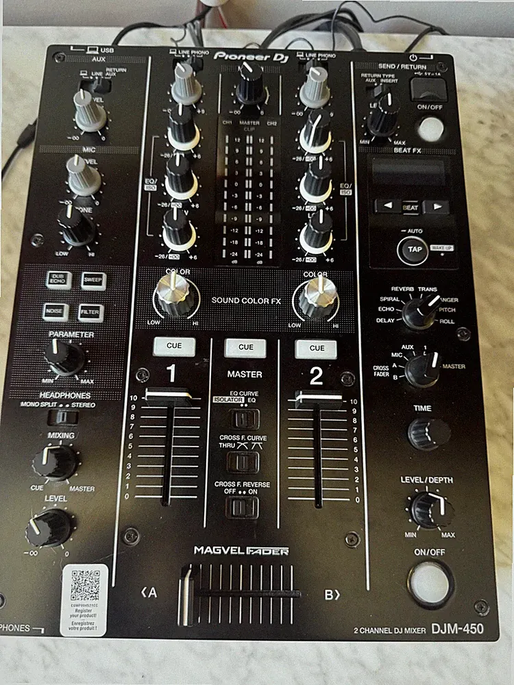 Pioneer DJ DJ Mixer