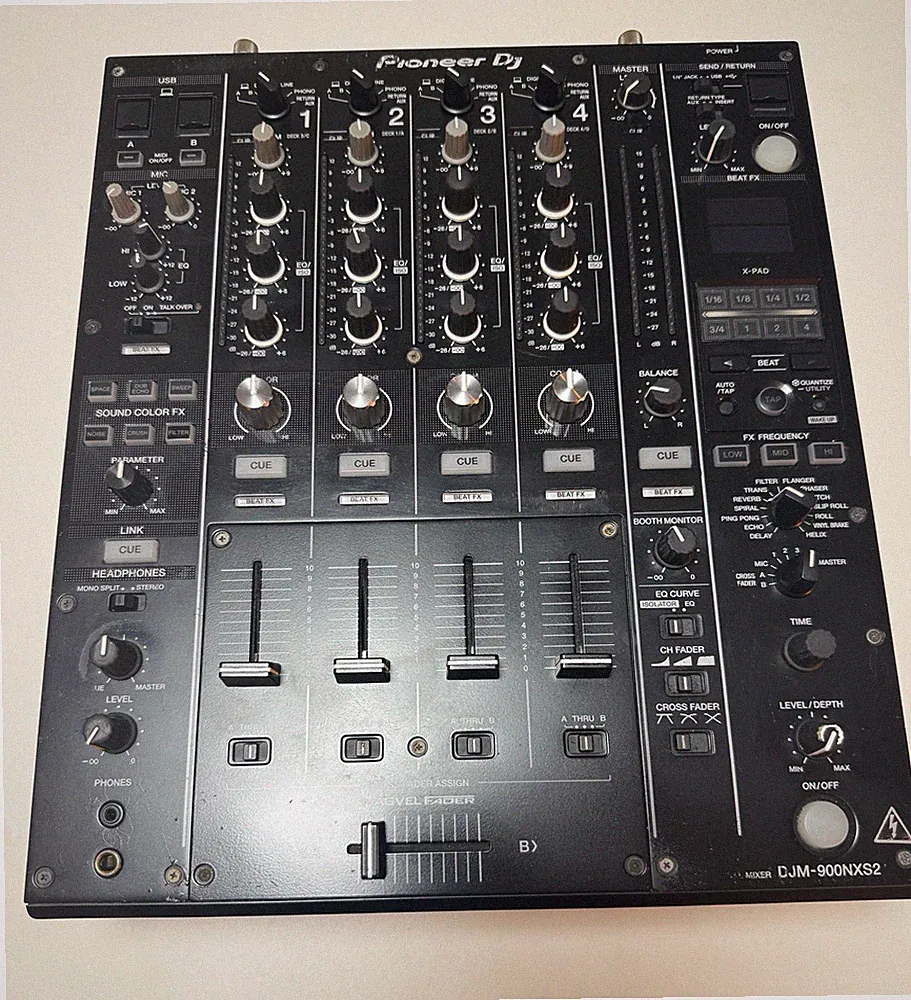 Pioneer DJ DJM-900NXS DJ Mixer