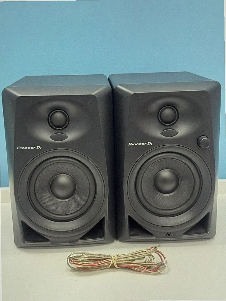 Pioneer DJ DM-40 Powered Studio Monitor Speakers – Pair – Tested - Free Shipping