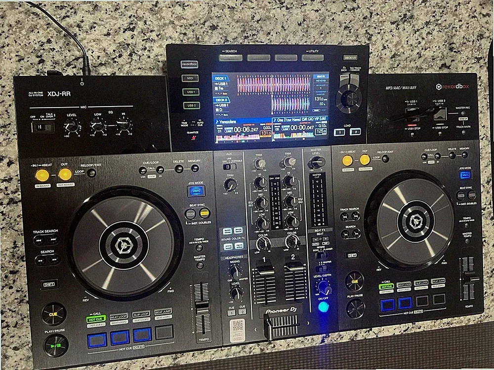 Pioneer DJ XDJ-RR All In One Digital DJ System with Rekordbox Software - Black