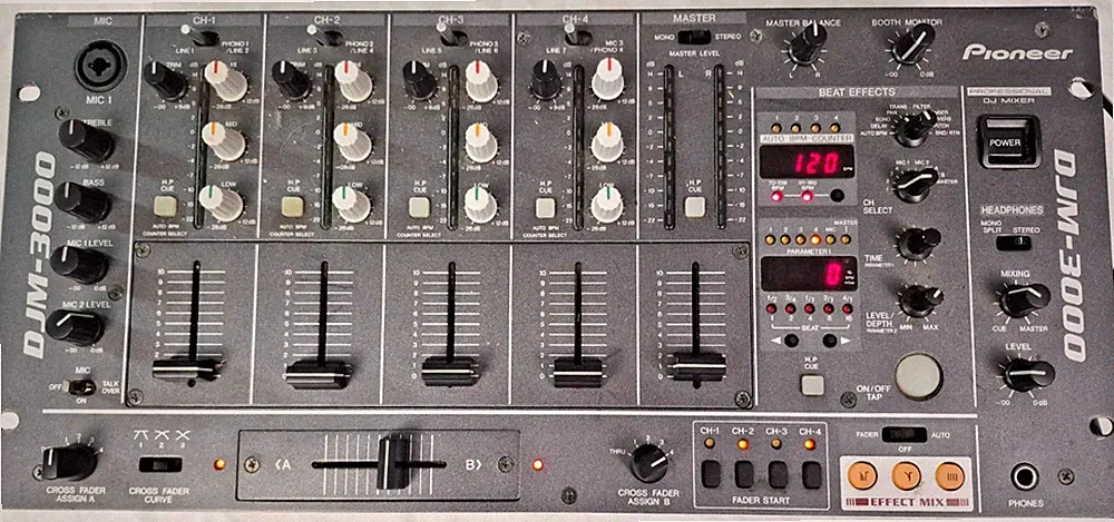 PIONEER DJM-3000 PROFESSIONAL DJ PREAMP/MIXER 4-CHANNEL (UNTESTED)