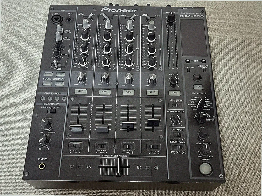 Pioneer DJM-800 Professional 4-Channel DJ Mixer Beat Effects Sound Color FX