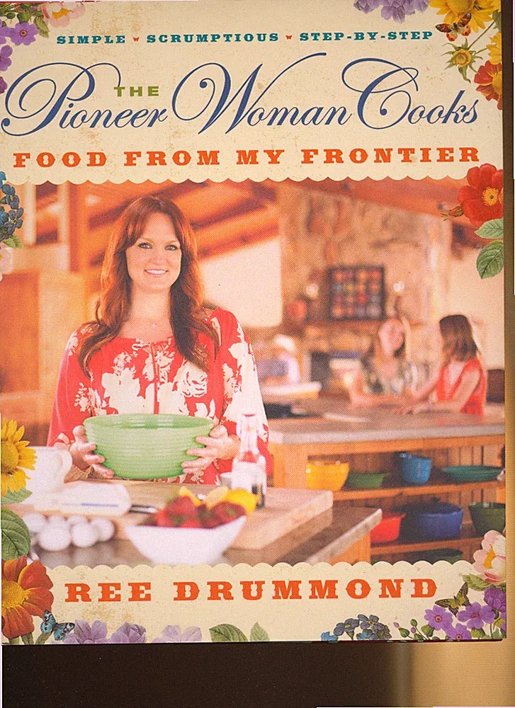Pioneer Woman Cooks frontier food- Ree Drummond - cookbook - New HB DJ 2012