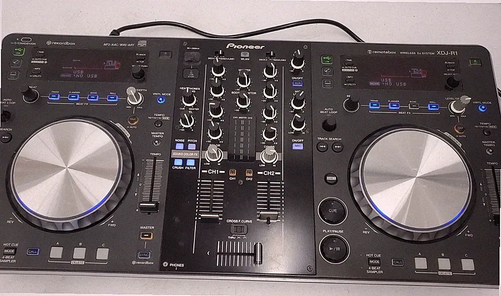 Pioneer XDJ-R1 Wireless All-in-one DJ System remotebox (134359-1 AOO E3)