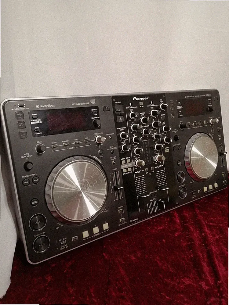 Pioneer XDJ-R1 Wireless DJ System All-In-One Controller Rekordbox MIDI Tested