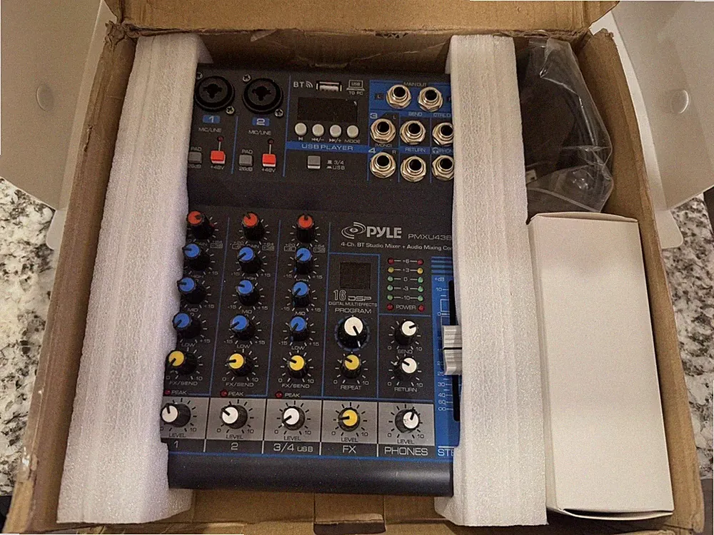 Pyle 4 Channel Bluetooth Sound Board System for DJ Studio Controller PMXU43BT.5