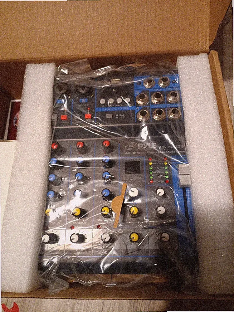 Pyle 4Ch Studio/DJ Controller Audio Mixer Console System USB & XLR PMXU43BT NEW
