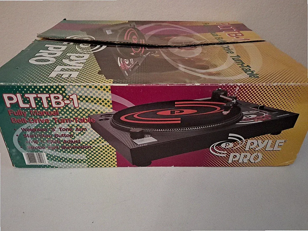 Pyle PLTTB1 Professional Belt Drive DJ Turntable with Pitch Control & Dust Cover