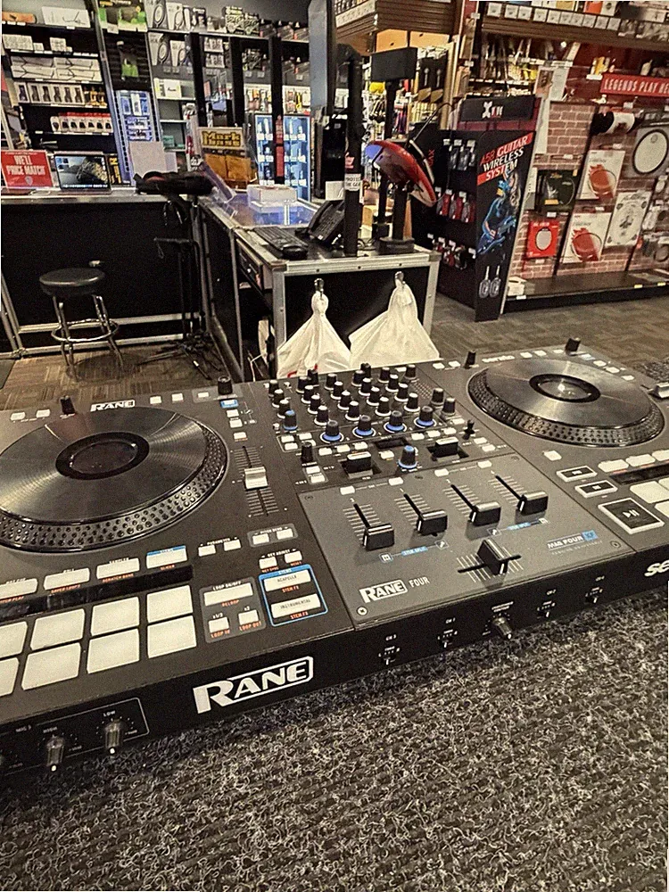 Rane Four 4-Channel Serato DJ Double Deck Controller w/ Built-In Mixer XLR Out