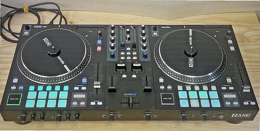 Rane Four Advanced 4-Channel Stems DJ Controller for Serato DJ Pro w/ Case #E108
