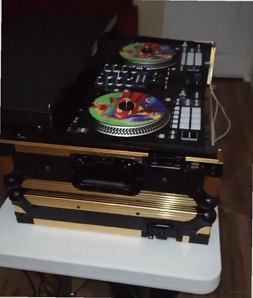 Rane One 2-Channel Double Deck DJ Controller w/ ProX Flight Case, Black & Gold