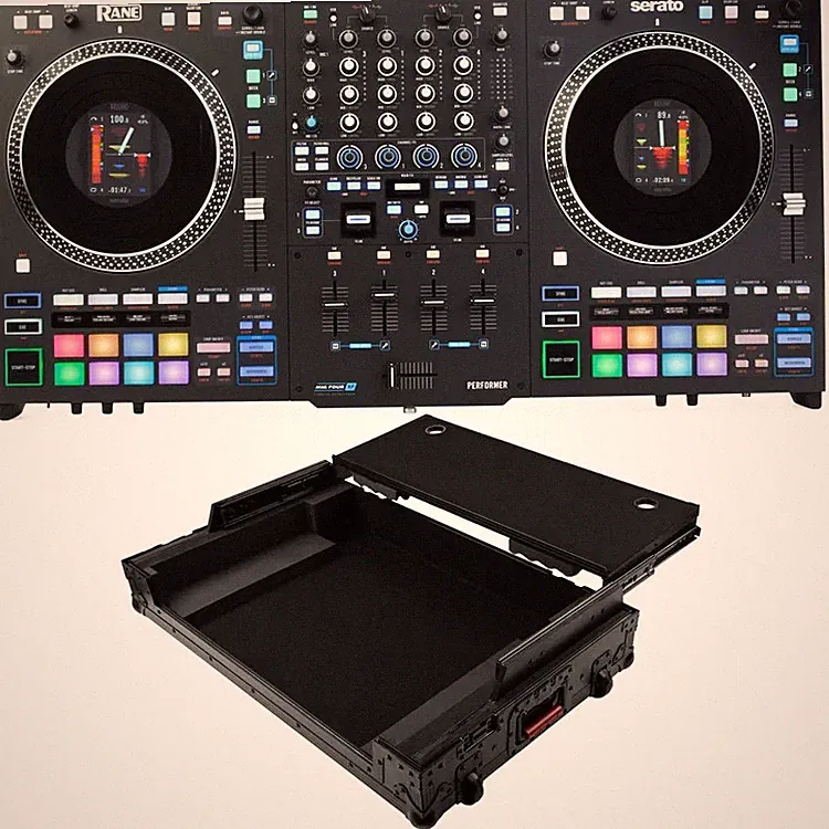 With Displays 4-Channel