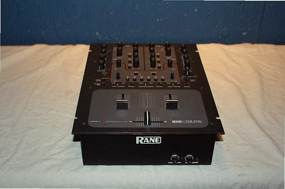Rane TTM57SL Serato Performance DJ Mixer 2-Channel
