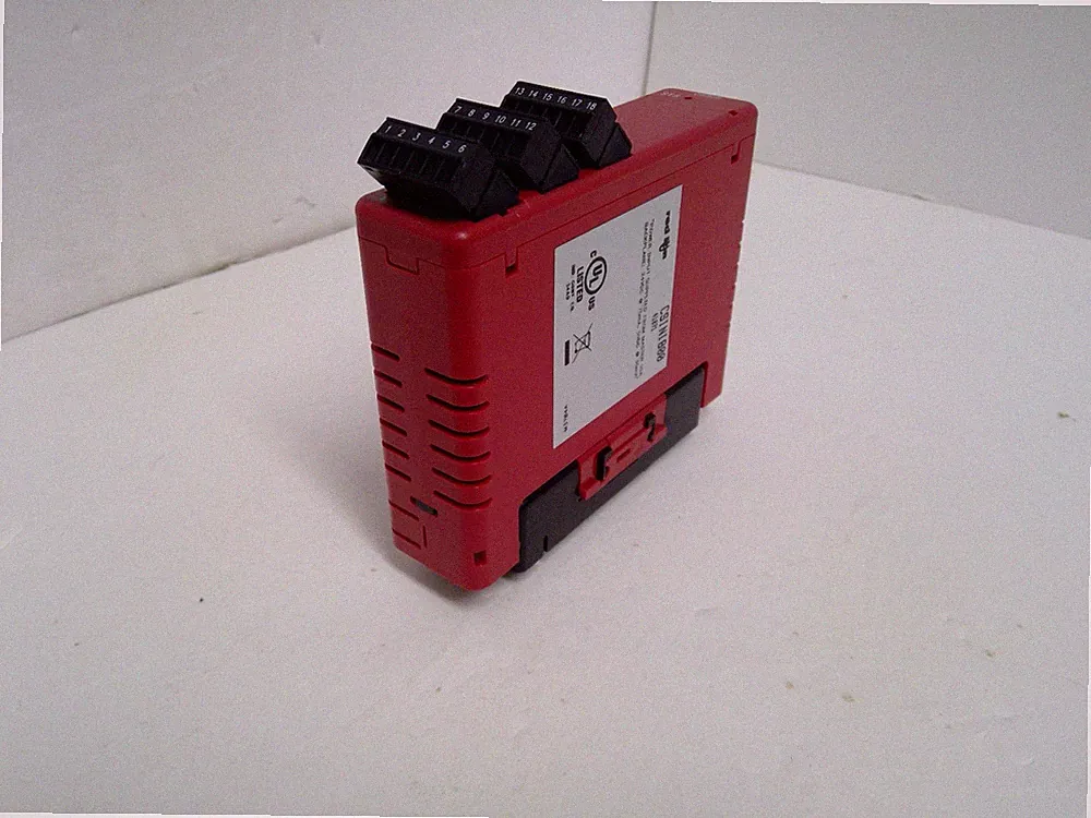 Red Lion Modular controller CSINI800 8 channel 4-20mA input module