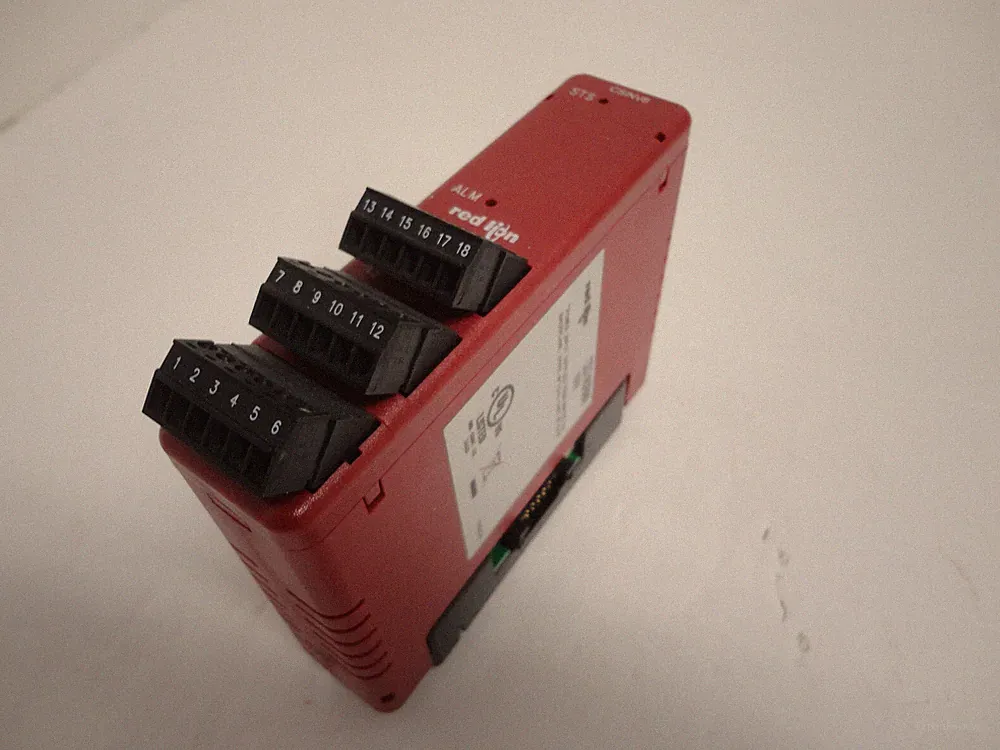 Red Lion Modular controller CSINV800 0-10V input module