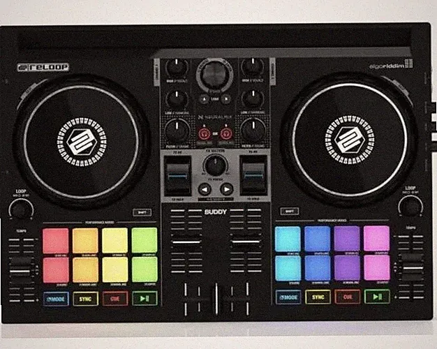 Reloop Buddy | Compact DJ Controller for djay Pro | Neural Mix™ & FX Paddles