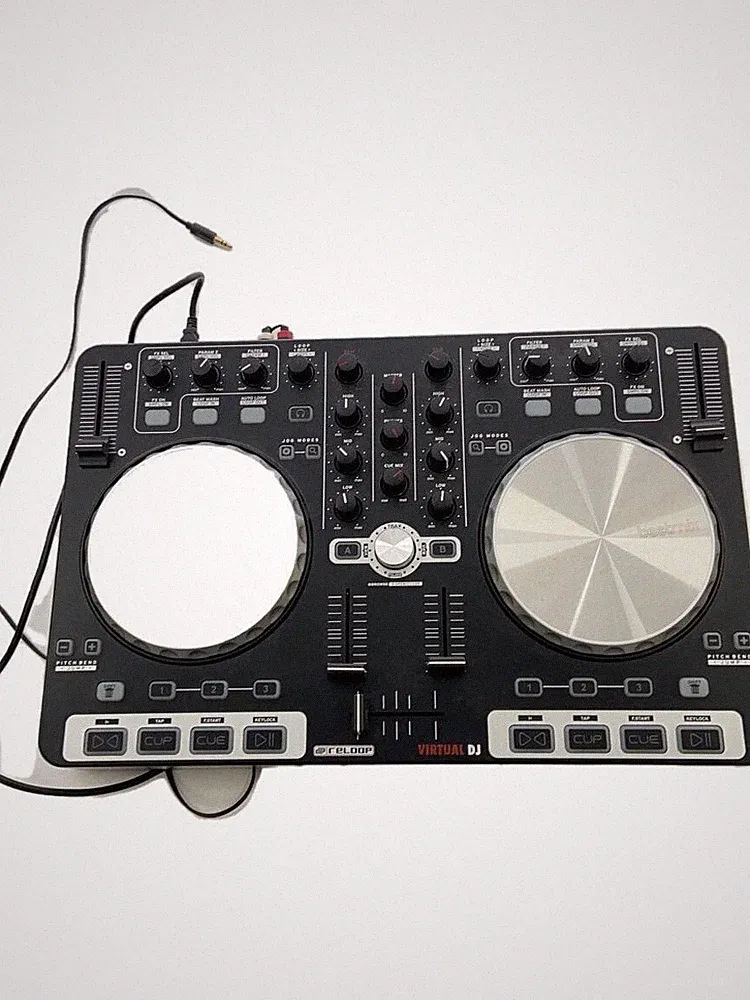 Reloop DJ equipment Used