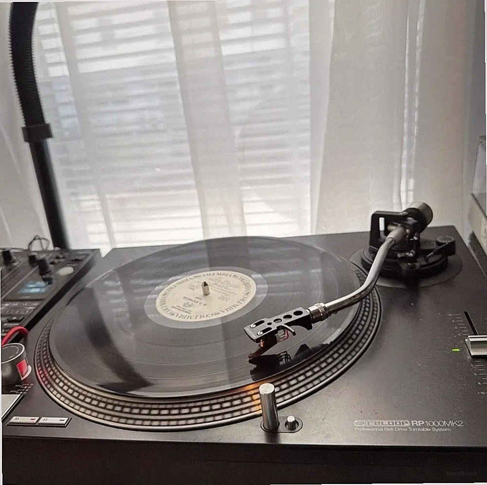 Reloop RP-1000 MK2 High Torque Direct Drive Turntable