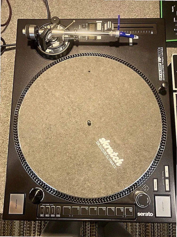 Reloop RP8000 PremiereLine Hybrid Drive DJ Turntable Straight Arm Mint with box