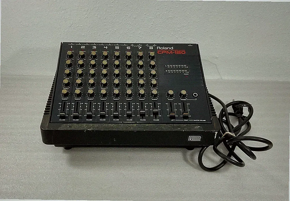 Roland CPM-120 Portable Powered 8 Channel Mixer Black Vintage DJ Equipment