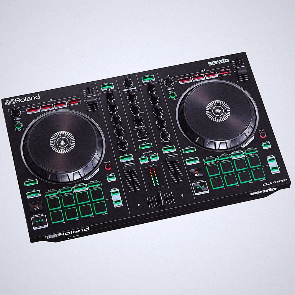 Roland DJ-202 2-Channel, 4-Deck DJ Controller & Full version of Serato DJ