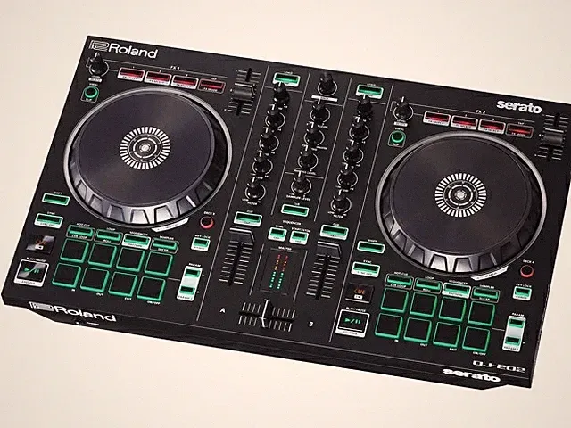 Roland DJ-202 Serato DJ Lite Controller W/Box 2.1kg japan NEW