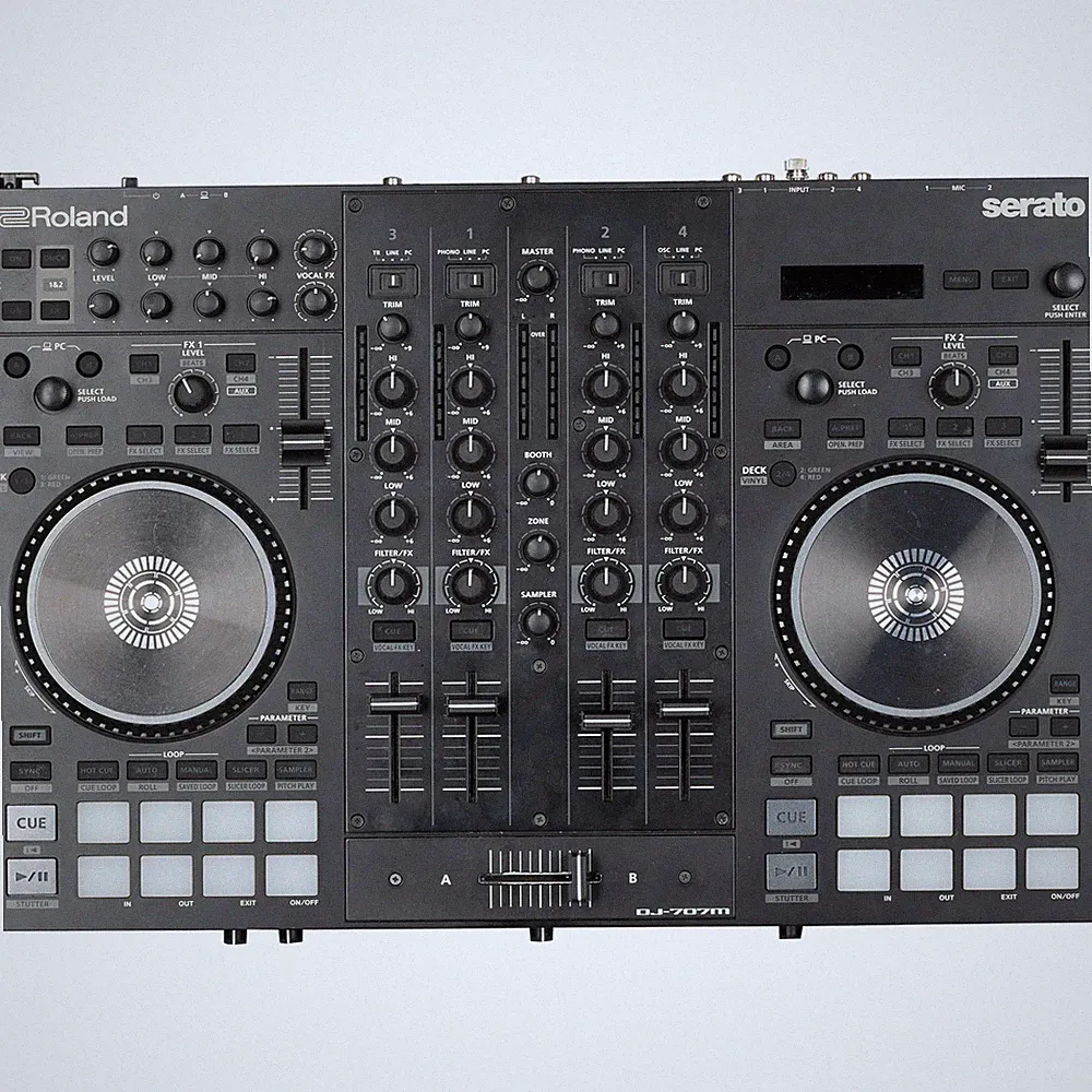 Roland DJ-707M DJ Controller