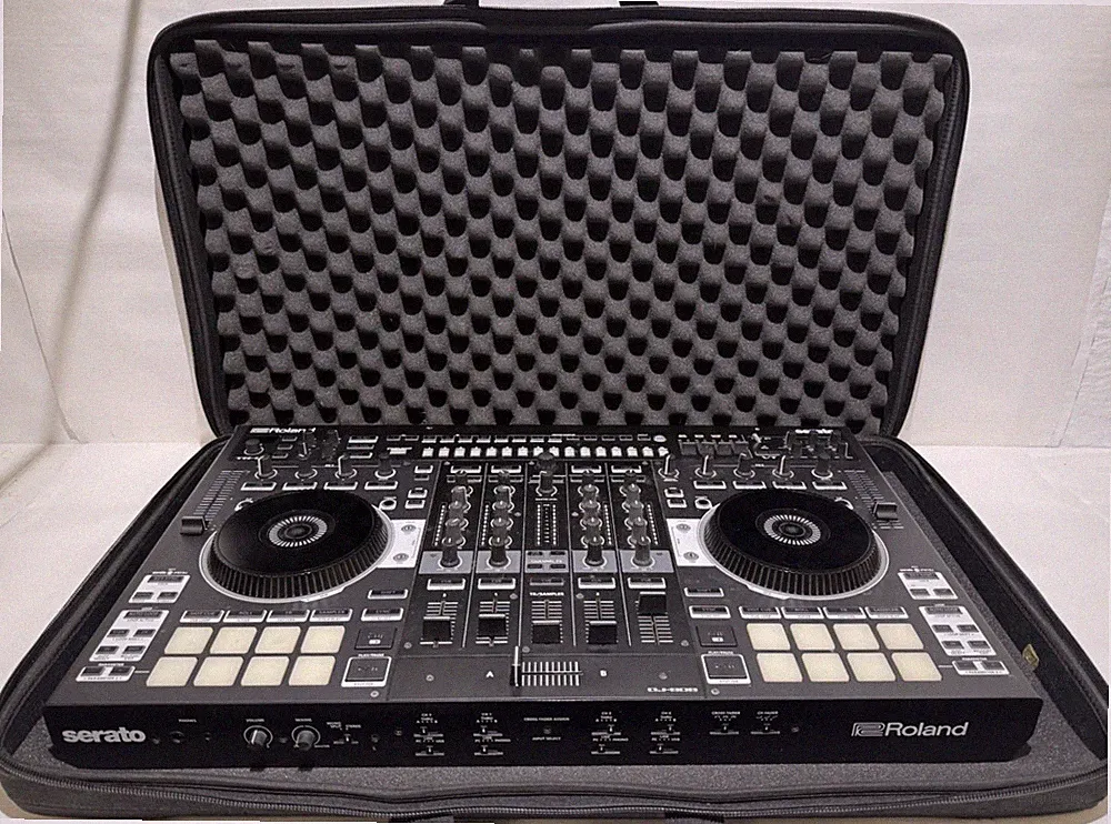 Roland DJ-808 DJ Board Controller Used Tested w/ Hard-Soft Case