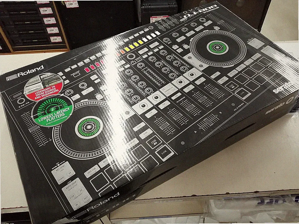 ROLAND DJ-808 DJ Controller w/ Box Accessories Tested from Japan Works MG01 22.5