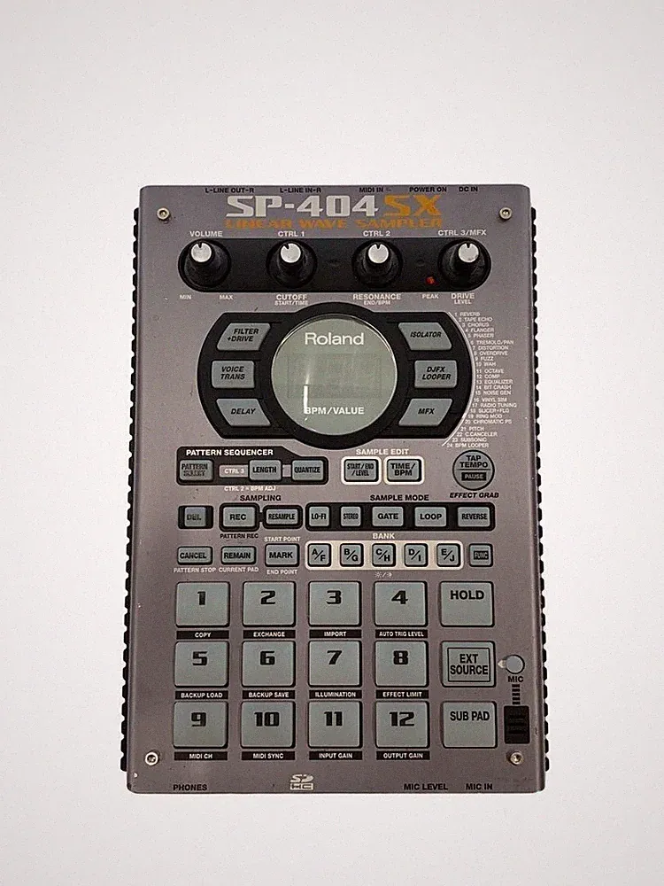 ROLAND DJ EQUIPMENT SP-404SX Used