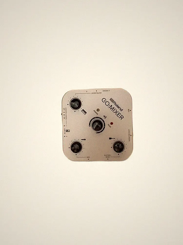 ROLAND Mixer GOMIXER Used